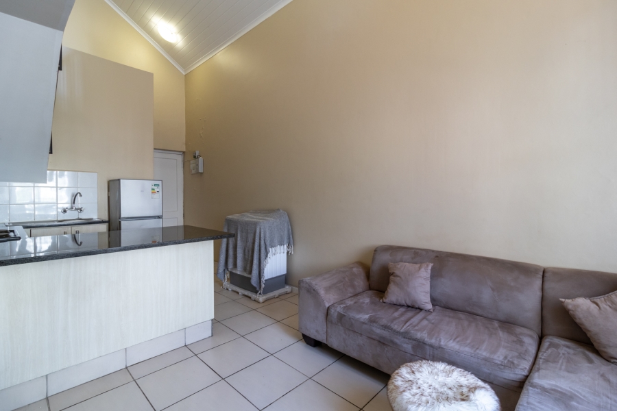 1 Bedroom Property for Sale in Wellington Central Western Cape